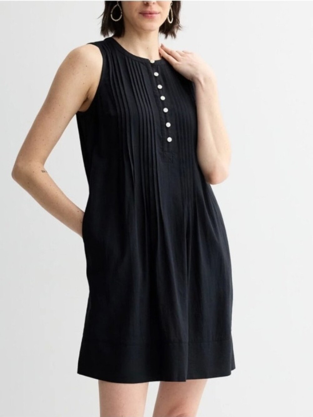 Sonoma Black Sleeveless Button-Front Women's Dress
